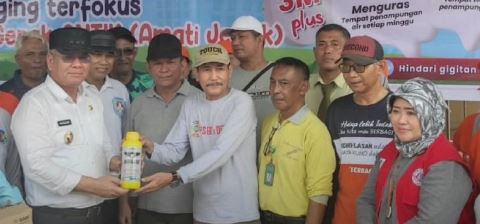 Pj Gubernur Kalbar Hadiri Gerakan Serentak Cegah dan Tangkal DBD di Lingkungan Perumahan Korpri Sungai Raya Dalam